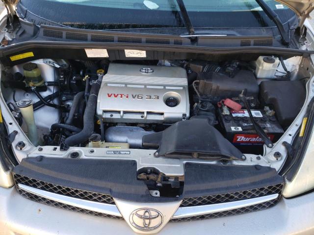 Photo 7 from auction – 2004 TOYOTA SIENNA XLE with VIN 5TDZA22C64S137793