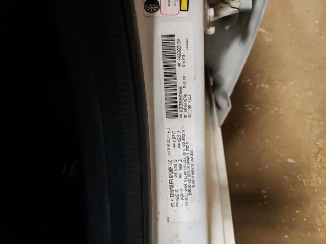 Photo 10 from auction – 2014 CHRYSLER 200 TOURIN with VIN 1C3CCBBG0EN106666