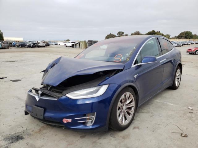 Photo 2 from auction – 2017 TESLA MODEL X with VIN 5YJXCDE29HF049444