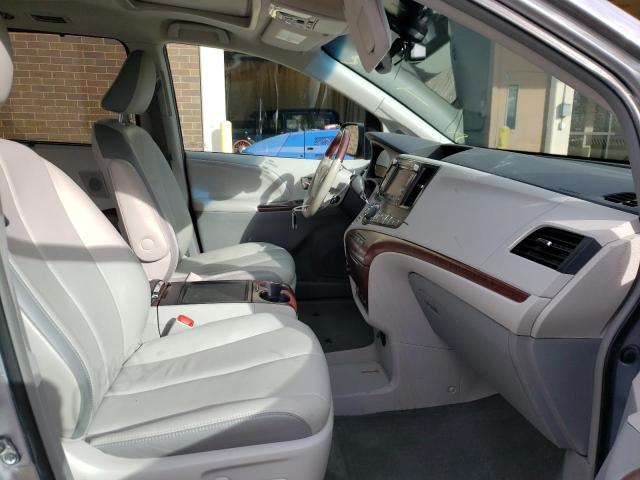 Photo 5 from auction – 2013 TOYOTA SIENNA XLE with VIN 5TDDK3DC0DS052927
