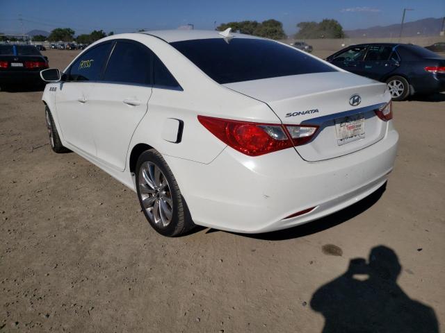 Photo 3 from auction – 2011 HYUNDAI SONATA with VIN 5NPEB4AC4BH071384