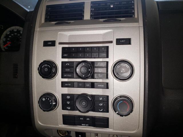 Photo 9 from auction – 2009 FORD ESCAPE XLT with VIN 1FMCU93739KB26588