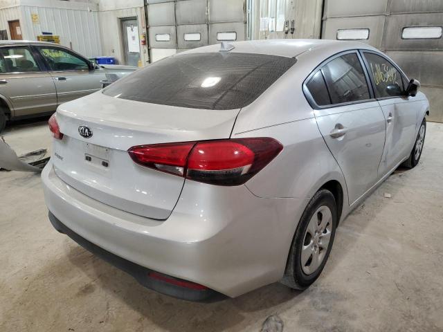 Photo 4 from auction – 2017 KIA FORTE LX with VIN 3KPFK4A7XHE139000