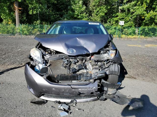 Photo 9 from auction – 2014 TOYOTA SIENNA with VIN 5TDZK3DC6ES511336