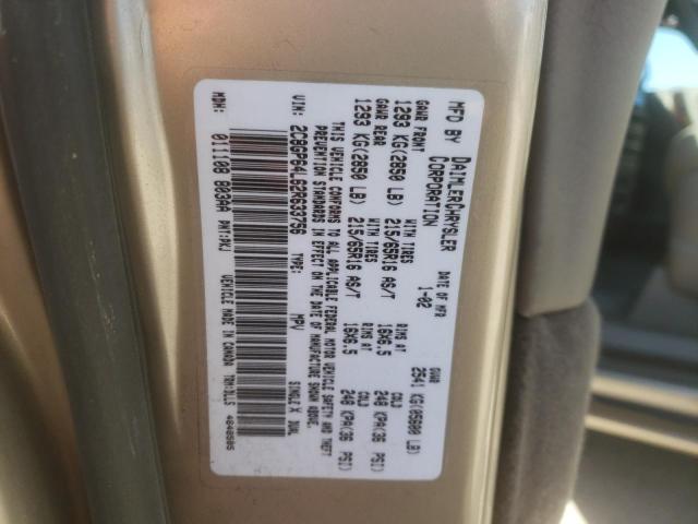 Photo 10 from auction – 2002 CHRYSLER TOWN & COU with VIN 2C8GP64L62R633756