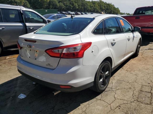 Photo 4 from auction – 2013 FORD FOCUS SE with VIN 1FADP3F27DL350386