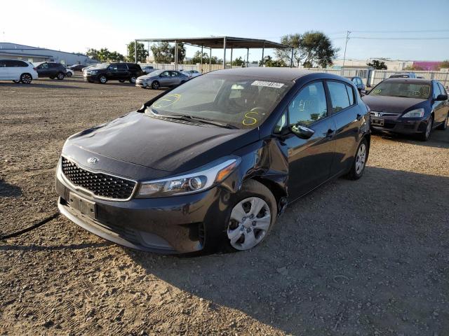 Photo 2 from auction – 2017 KIA FORTE LX with VIN KNAFK5A87H5677807
