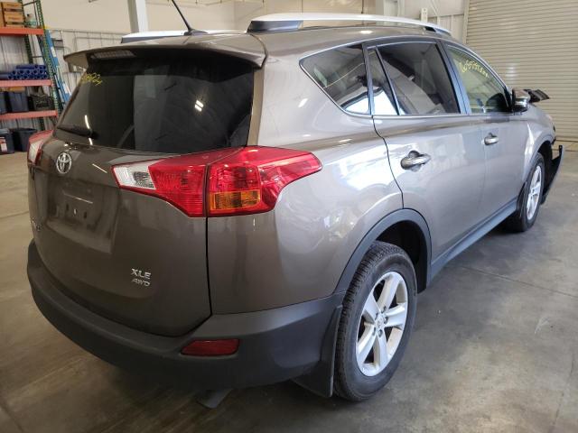 Foto 4 de la subasta – 2014 TOYOTA RAV4 XLE con VIN JTMRFREV2ED093036