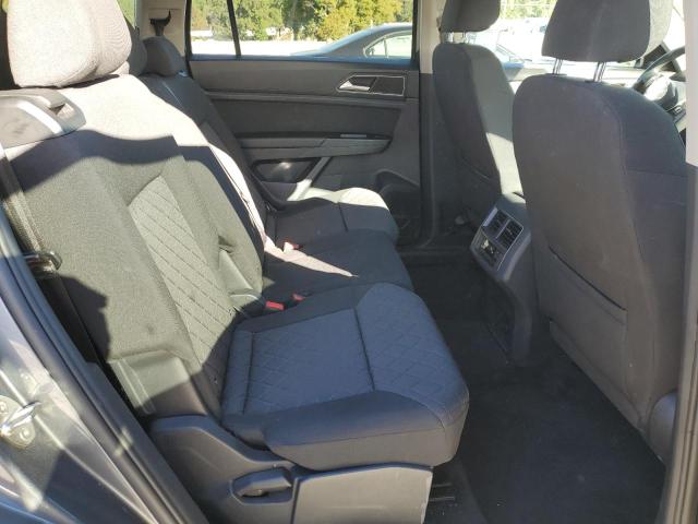 Photo 6 from auction – 2018 VOLKSWAGEN ATLAS S with VIN 1V2AR2CA6JC532748