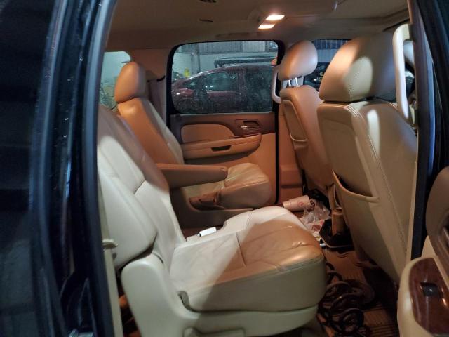 Photo 6 from auction – 2011 CHEVROLET SUBURBAN C with VIN 1GNSCJE03BR363560