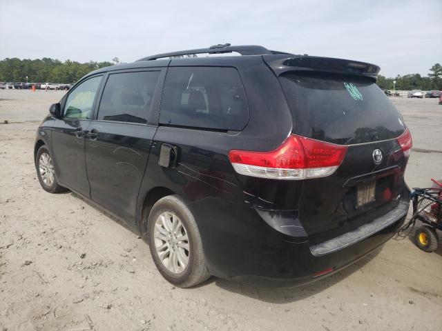 Photo 3 from auction – 2012 TOYOTA SIENNA XLE with VIN 5TDYK3DC5CS266182