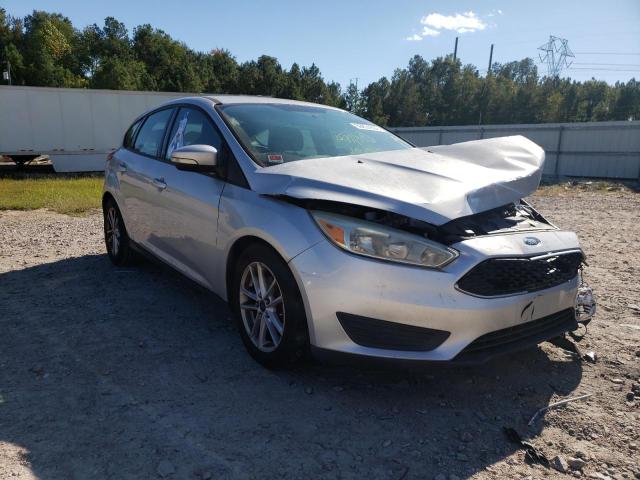FORD FOCUS SE 2015 with VIN 1FADP3K29FL233319 - Photo from auction