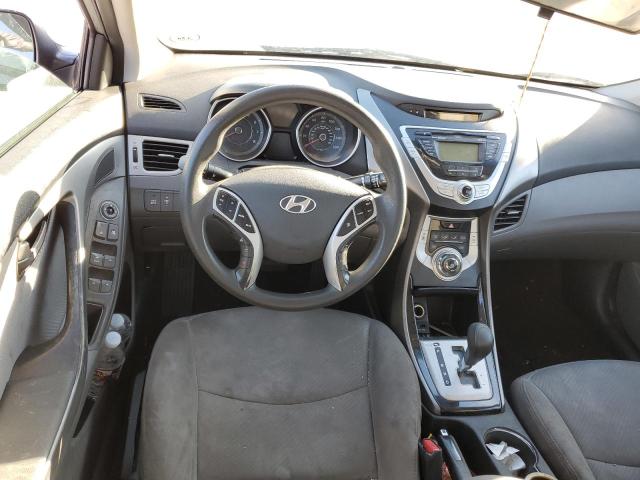 Photo 9 from auction – 2012 HYUNDAI ELANTRA GL with VIN 5NPDH4AE8CH104089