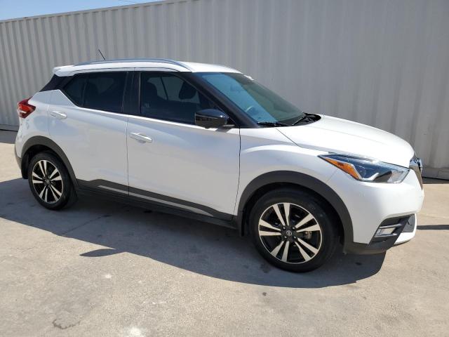 Photo 4 from auction – 2019 NISSAN KICKS S with VIN 3N1CP5CU3KL543128