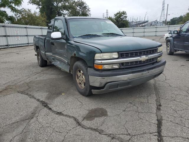 CHEVROLET SILVERADO 2001 with VIN 2GCEC19V811335367 - Photo from auction