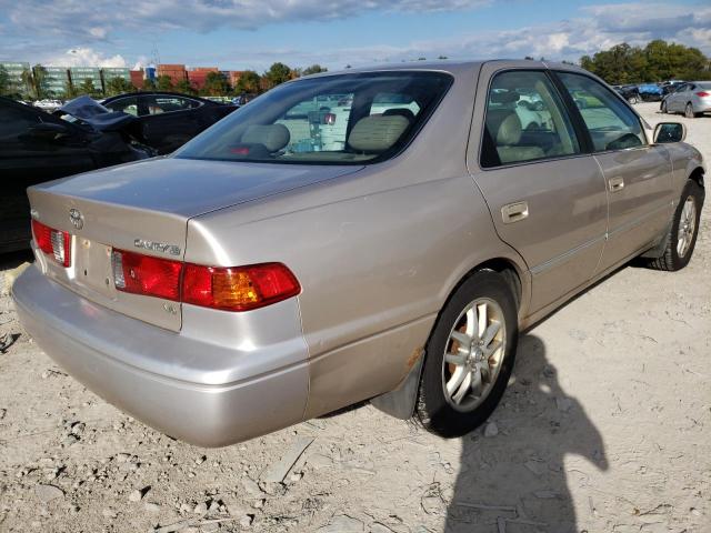 Photo 4 from auction – 2000 TOYOTA CAMRY LE with VIN 4T1BF28K4YU951357