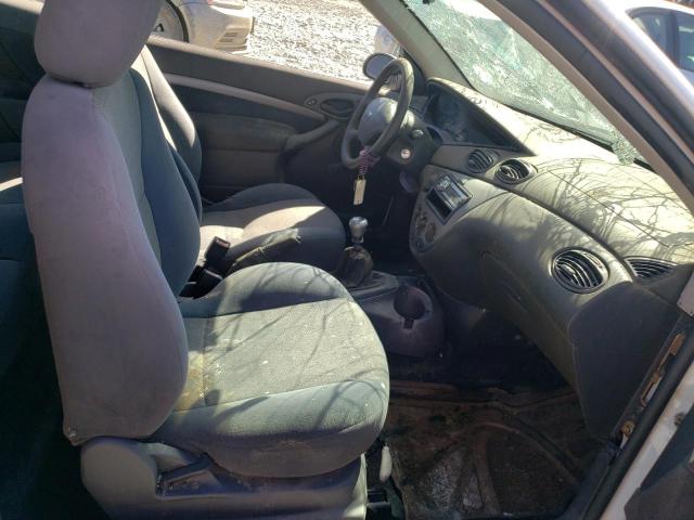 Photo 5 from auction – 2000 FORD FOCUS ZX3 with VIN 3FAFP3132YR222797