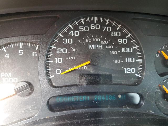 Photo 8 from auction – 2004 CHEVROLET silverado with VIN 2GCEC19V341117891