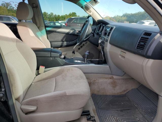 Photo 5 from auction – 2005 TOYOTA 4RUNNER SR with VIN JTEBT14R550052757