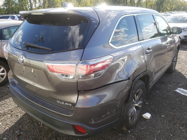 Photo 4 from auction – 2016 TOYOTA HIGHLANDER with VIN 5TDJKRFH3GS302924