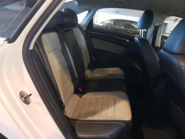 Photo 6 from auction – 2015 VOLKSWAGEN PASSAT SE with VIN 1VWBT7A3XFC008239