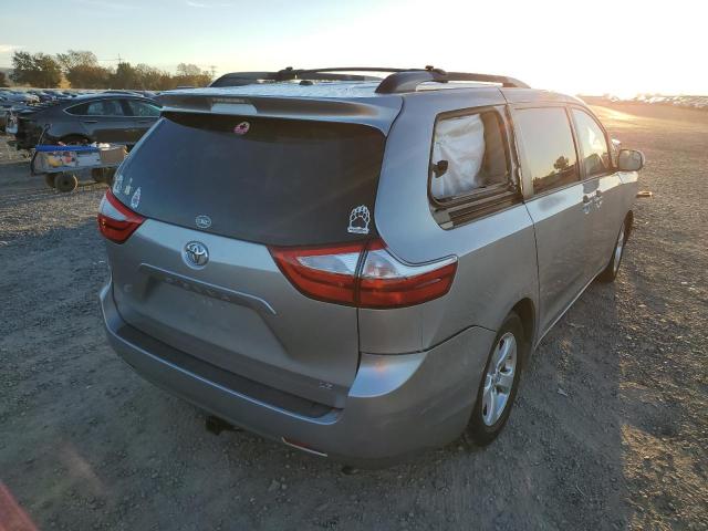 Photo 4 from auction – 2015 TOYOTA SIENNA LE with VIN 5TDKK3DC2FS683320