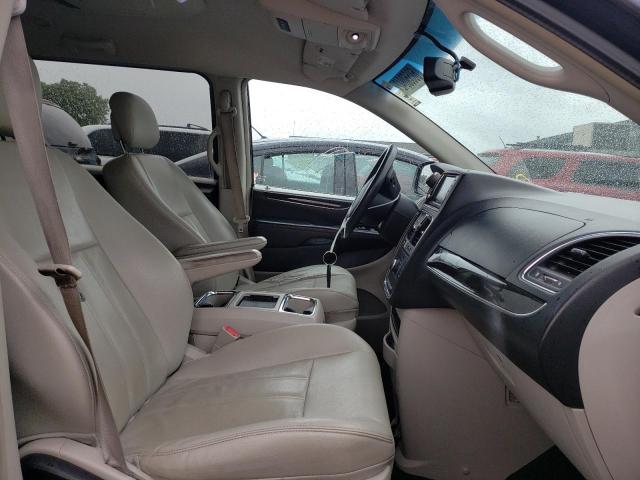 Photo 5 from auction – 2013 CHRYSLER TOWN & COU with VIN 2C4RC1BG7DR721202