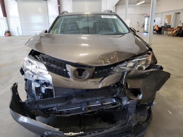 Photo 9 from auction – 2014 TOYOTA RAV4 XLE with VIN JTMRFREV2ED093036