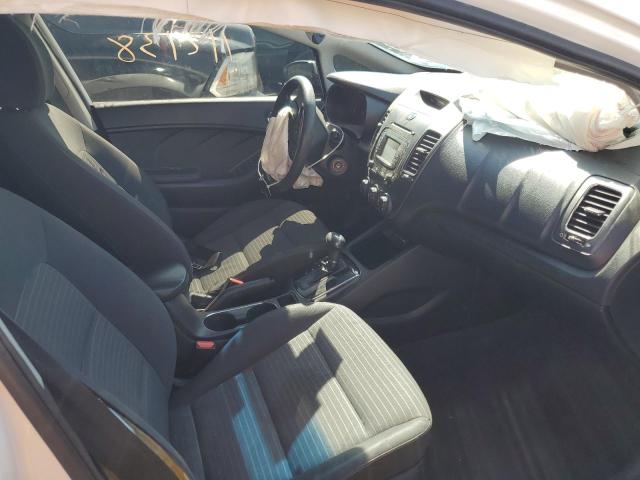 Photo 5 from auction – 2017 KIA FORTE LX with VIN 3KPFL4A78HE021038