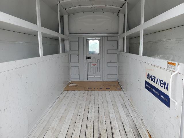 Photo 6 from auction – 2018 FORD ECONOLINE with VIN 1FDWE3F66JDC07006