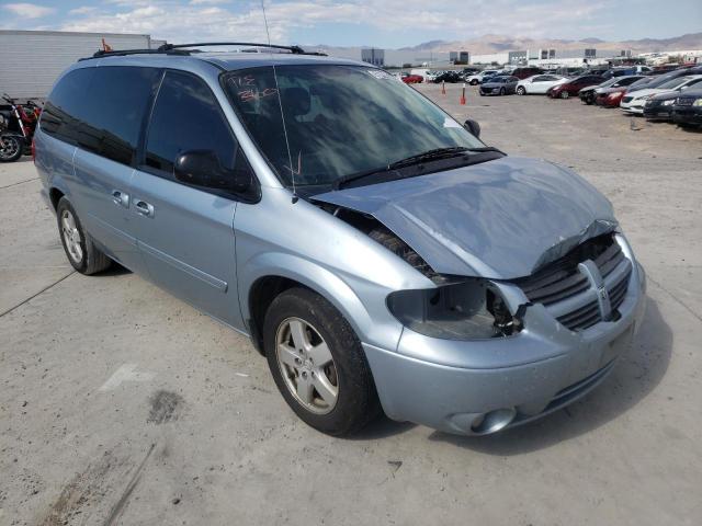 DODGE GRAND CARA 2005 with VIN 2D4GP44L65R331557 - Photo from auction