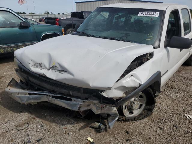 Photo 2 from auction – 2001 CHEVROLET SILVERADO with VIN 1GCHC23U51F112425