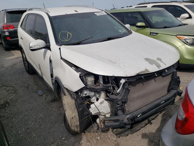 KIA SORENTO LX 2015 with VIN 5XYKT3A63FG557671 - Photo from auction