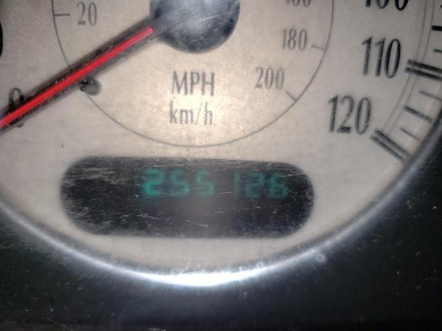 Photo 8 from auction – 2003 CHRYSLER TOWN & COU with VIN 2C8GP64LX3R167623