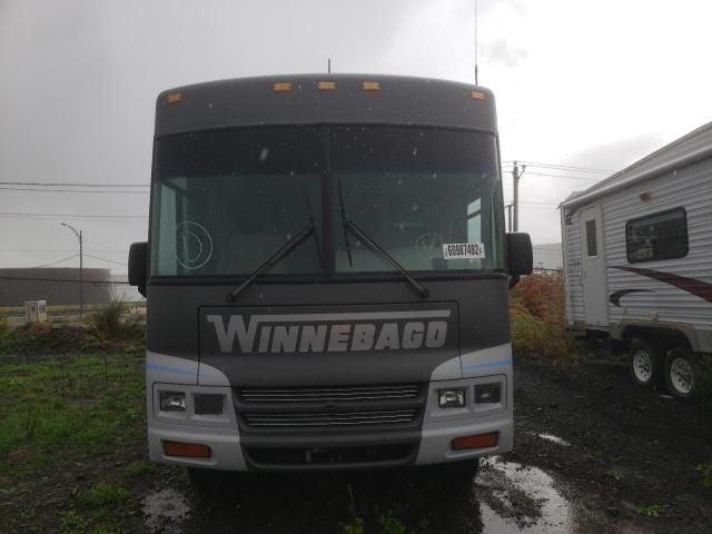 Photo 9 from auction – 2000 WINNEBAGO ADVENTURER with VIN 1FCNF53S6Y0A04709