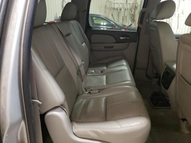 Photo 6 from auction – 2011 CHEVROLET SUBURBAN C with VIN 1GNSCJE04BR289176