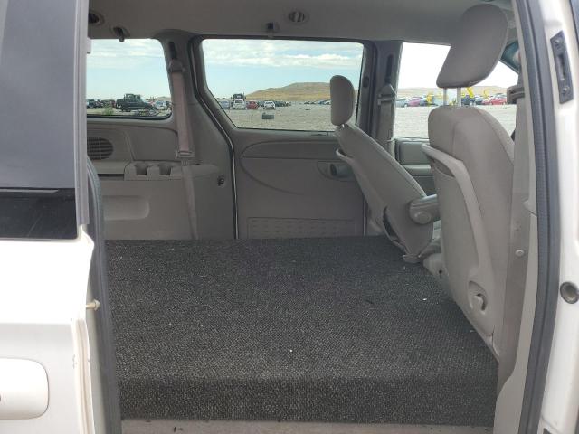 Photo 6 from auction – 2003 CHRYSLER TOWN AND C with VIN 2C4GP44373R297512