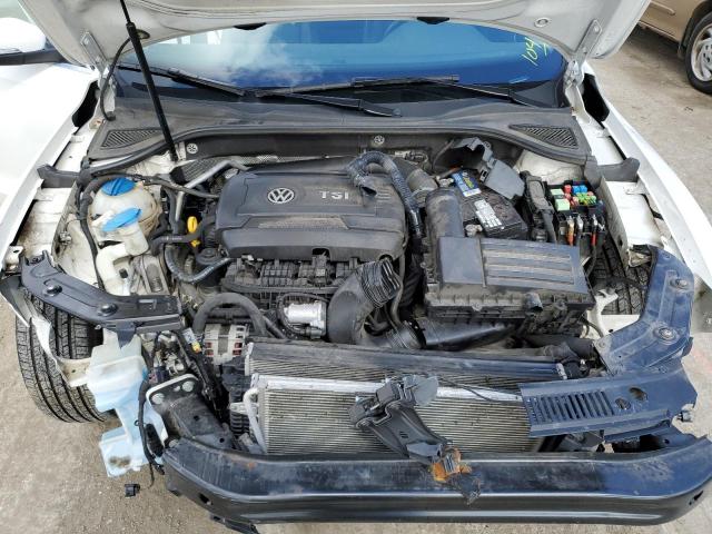 Photo 7 from auction – 2015 VOLKSWAGEN PASSAT S with VIN 1VWAT7A38FC108030