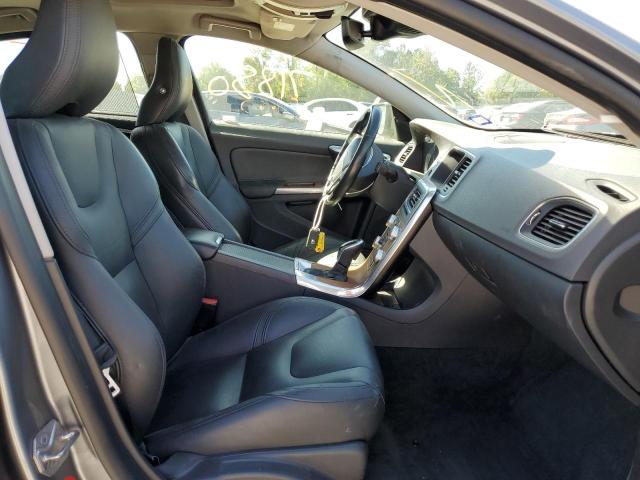 Photo 5 from auction – 2016 VOLVO S60 PREMIE with VIN LYV612TKXGB112642