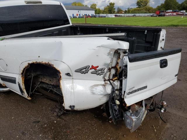 Photo 9 from auction – 2002 CHEVROLET SILVERADO with VIN 1GCEK19T72Z285149