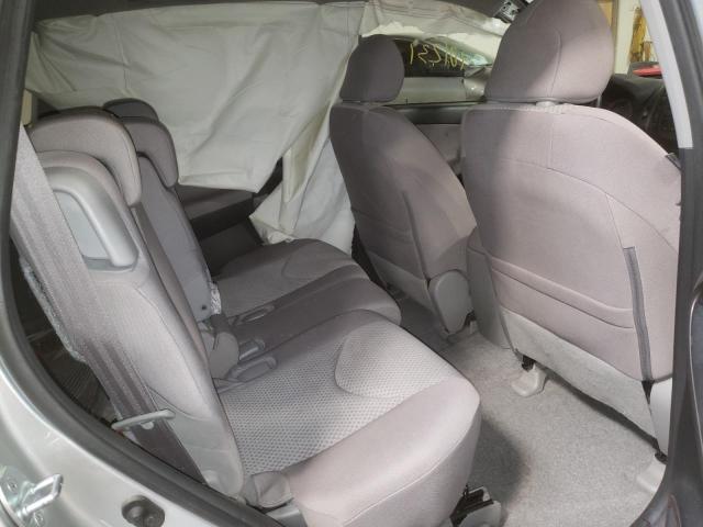 Photo 6 from auction – 2006 TOYOTA RAV4 with VIN JTMBD33V966021960