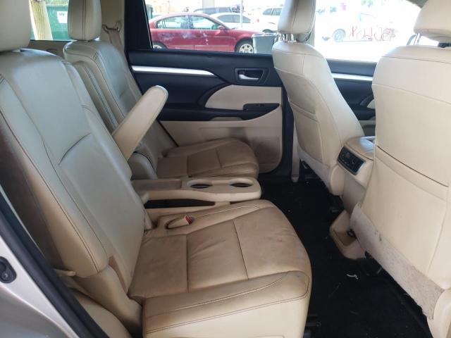Photo 6 from auction – 2016 TOYOTA HIGHLANDER with VIN 5TDKKRFH0GS159046