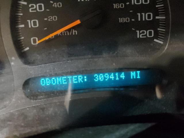 Photo 8 from auction – 2004 CHEVROLET SILVERADO with VIN 1GCEK19T14E260774