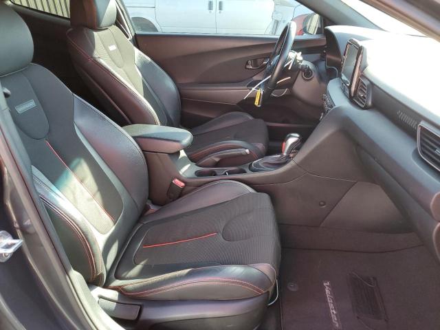 Photo 5 from auction – 2020 HYUNDAI VELOSTER B with VIN KMHTG6AF5LU031834