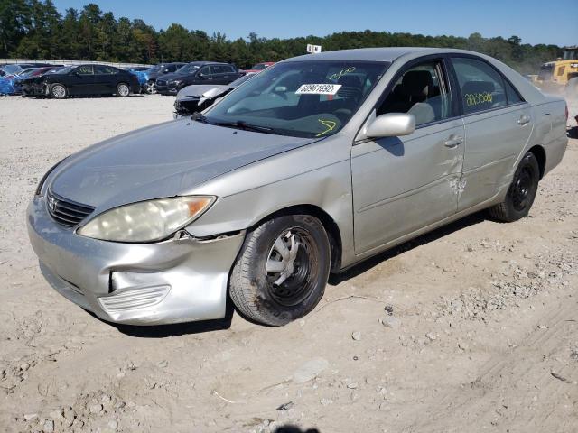 Photo 9 from auction – 2005 TOYOTA CAMRY LE with VIN 4T1BE32K85U986741