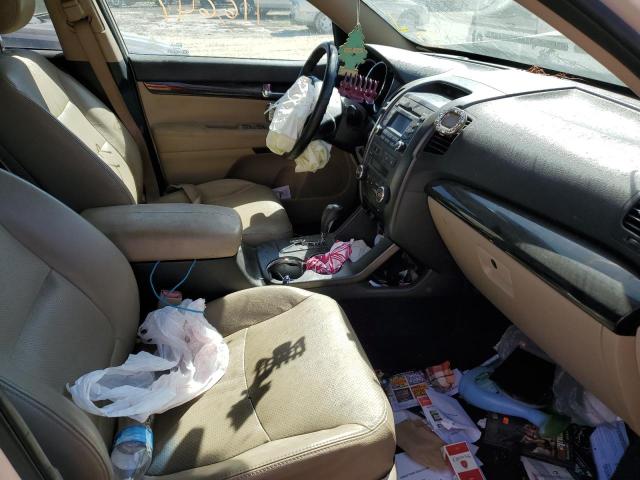 Photo 5 from auction – 2011 KIA SORENTO EX with VIN 5XYKU4A26BG069969