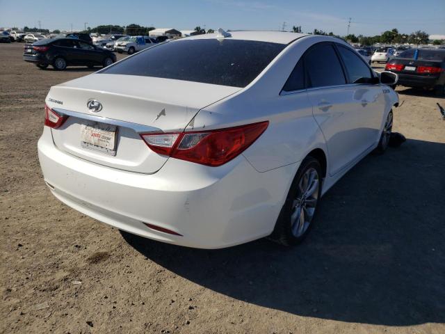 Photo 4 from auction – 2011 HYUNDAI SONATA with VIN 5NPEB4AC4BH071384