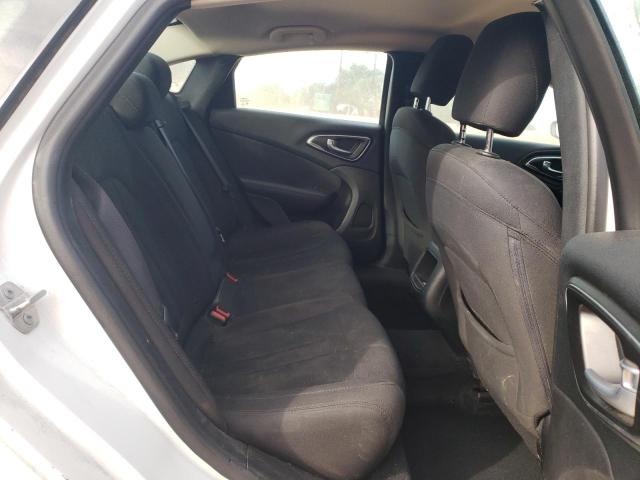 Photo 6 from auction – 2016 CHRYSLER 200 LIMITE with VIN 1C3CCCAB6GN154333