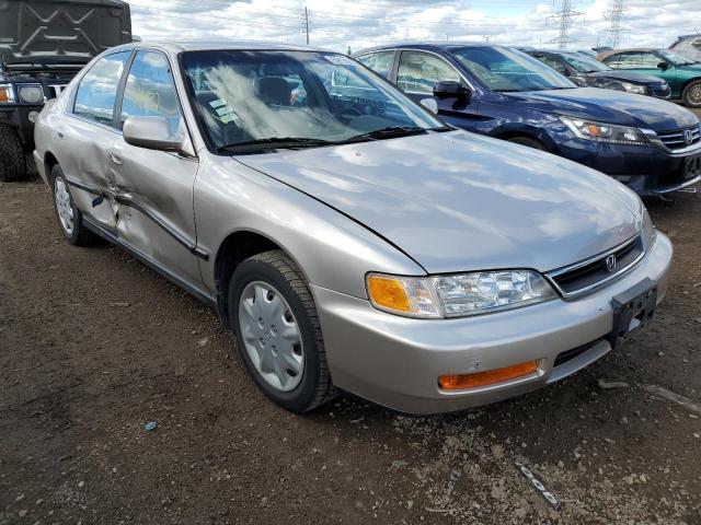 HONDA ACCORD LX 1997 with VIN JHMCD5636VC000296 - Photo from auction