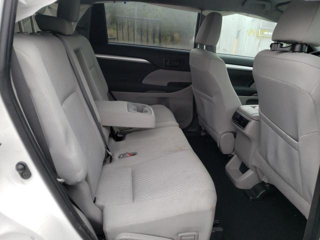 Photo 6 from auction – 2019 TOYOTA HIGHLANDER with VIN 5TDBZRFH3KS948716